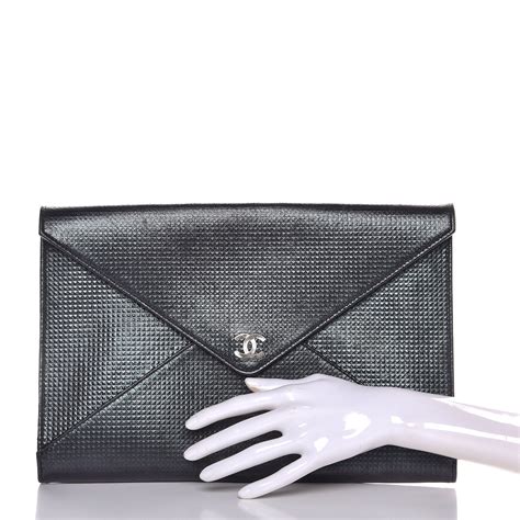 chanel envelope clutch 2017.